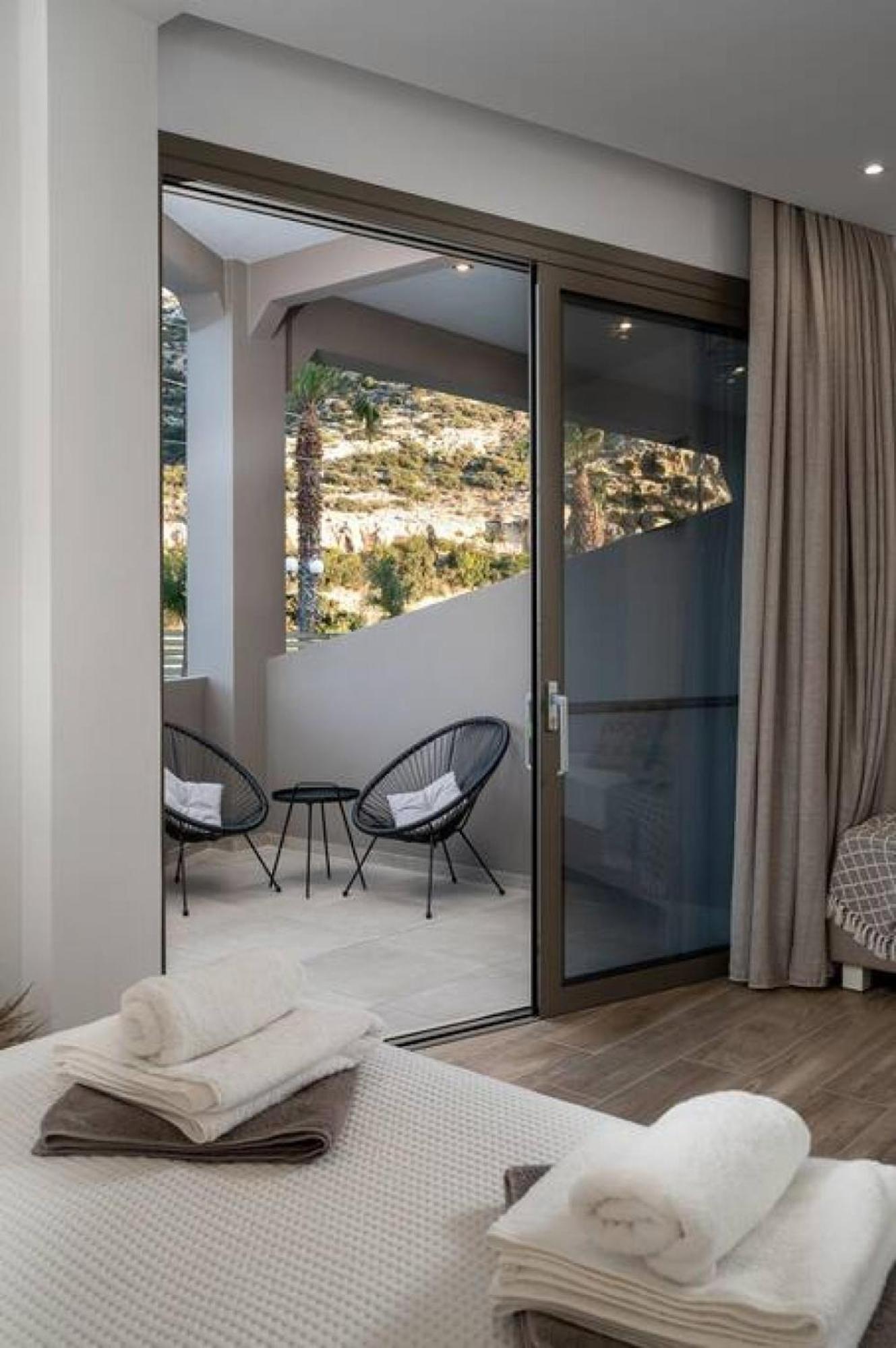 Kayy Apartments 3 In Matala Luaran gambar